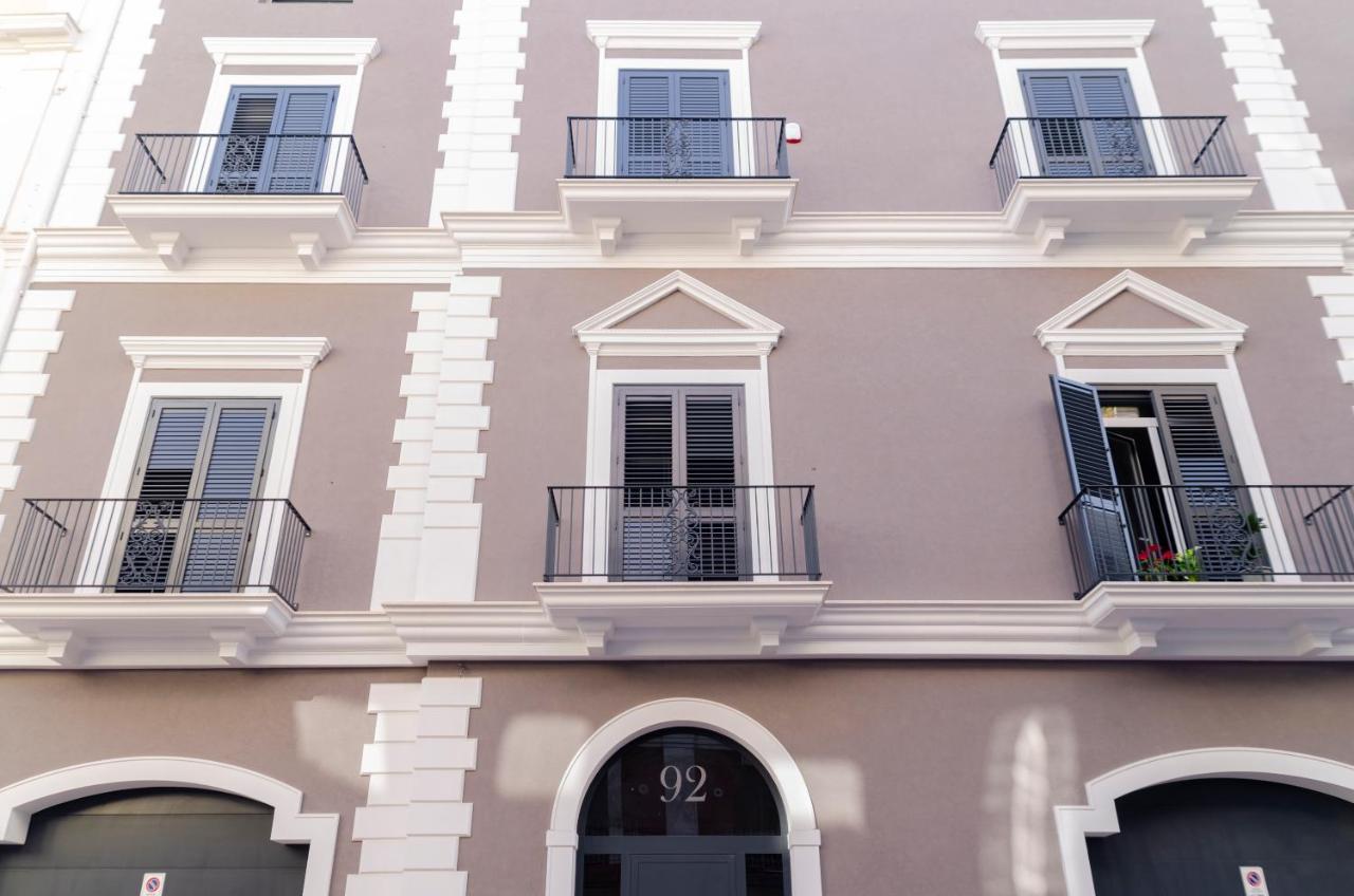 Apulialux Garruba Cozy Apt & Parking Bari Exterior photo