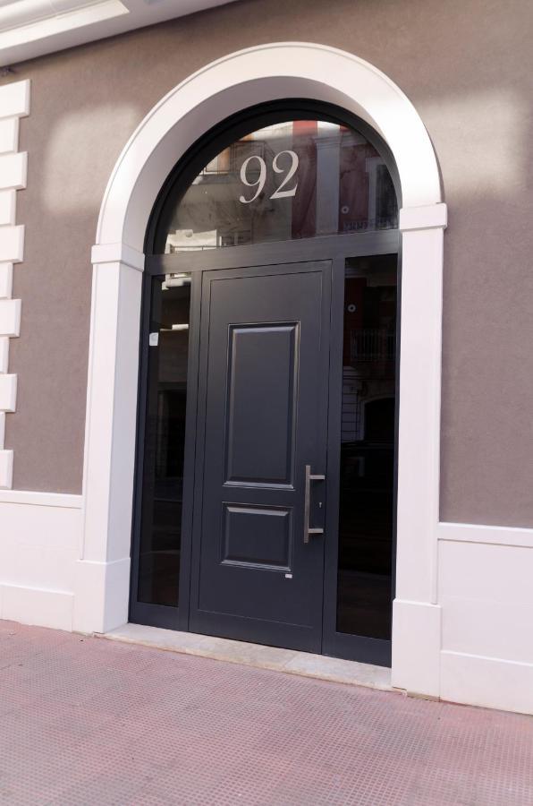 Apulialux Garruba Cozy Apt & Parking Bari Exterior photo